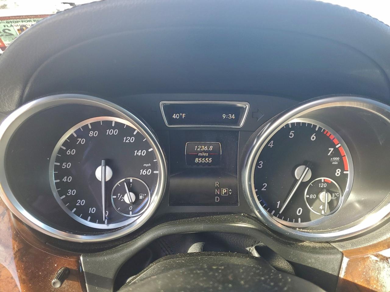 2015 MERCEDES-BENZ GL 450 4MATIC photo 9