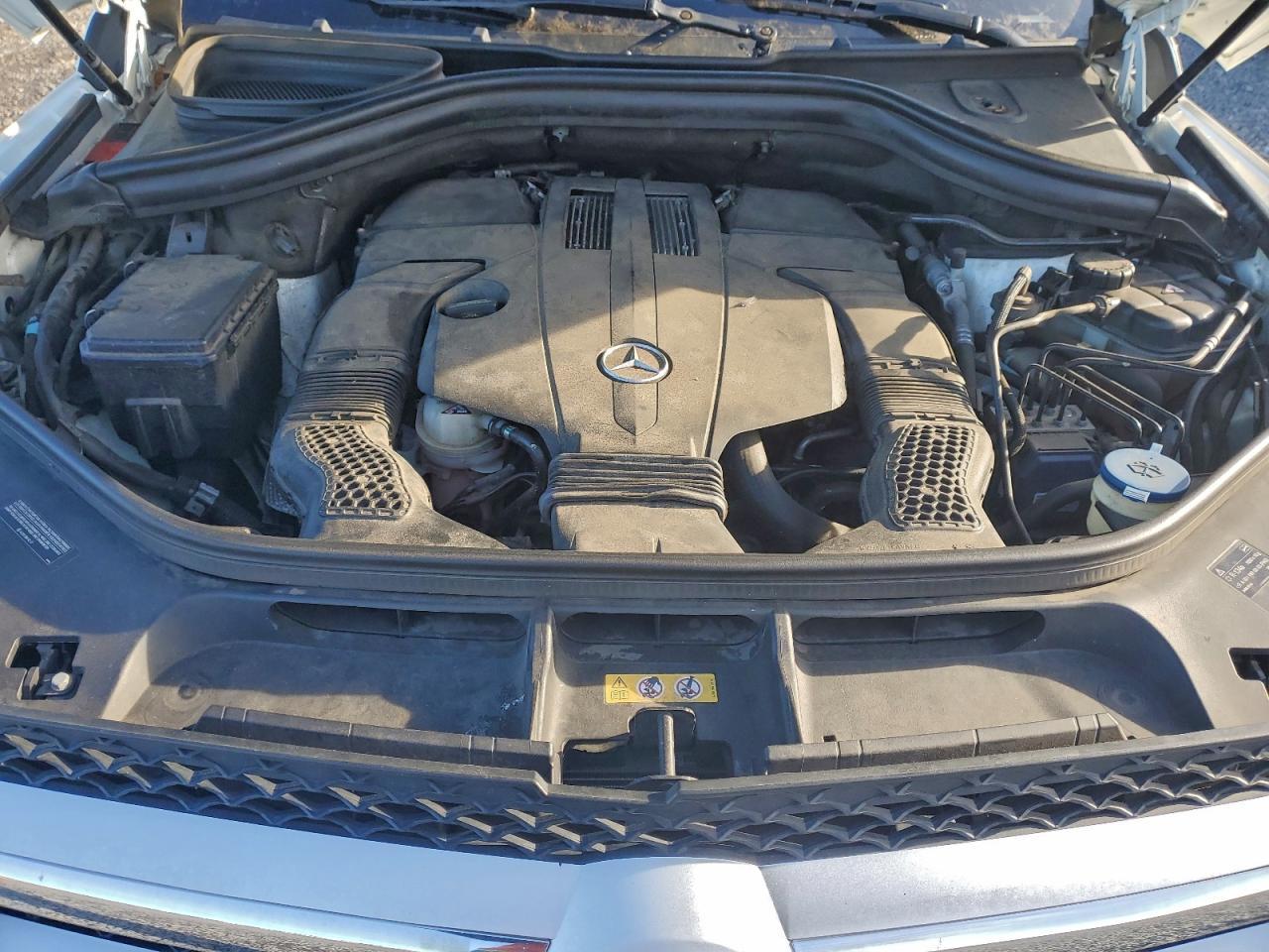 2015 MERCEDES-BENZ GL 450 4MATIC photo 12