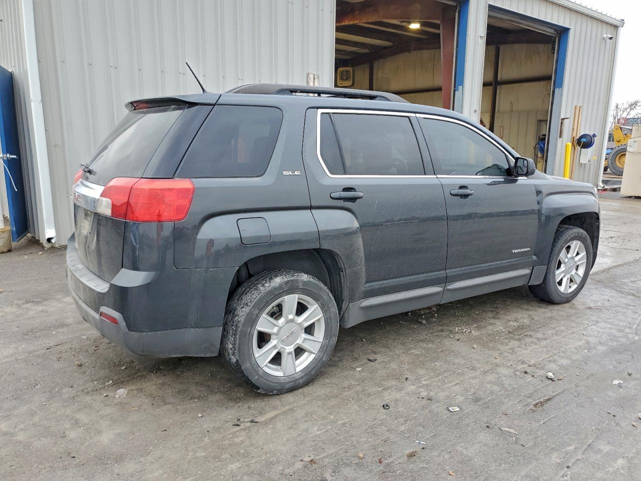 2013 GMC TERRAIN SLE photo 7