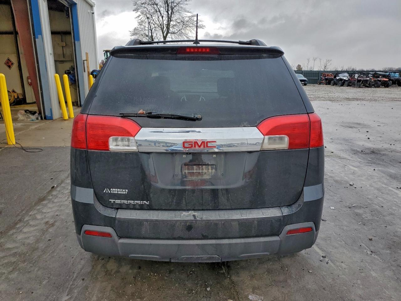 2013 GMC TERRAIN SLE photo 16