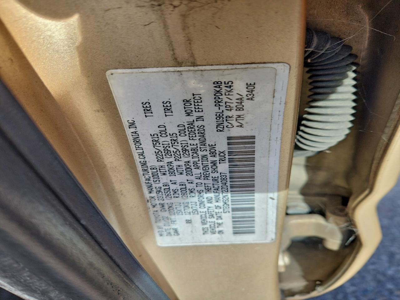2002 TOYOTA TACOMA photo 23