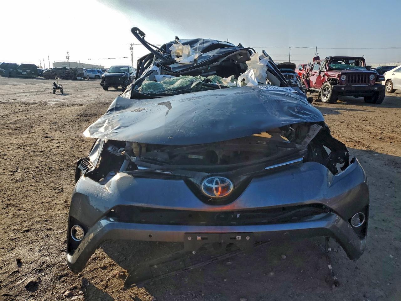 2018 TOYOTA RAV4 HV LIMITED photo 13