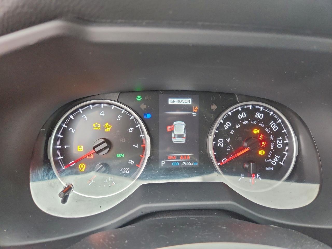 2022 TOYOTA RAV4 XLE photo 17