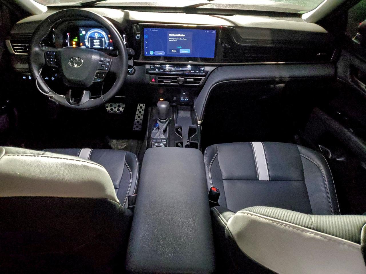 2025 TOYOTA CAMRY XSE photo 8