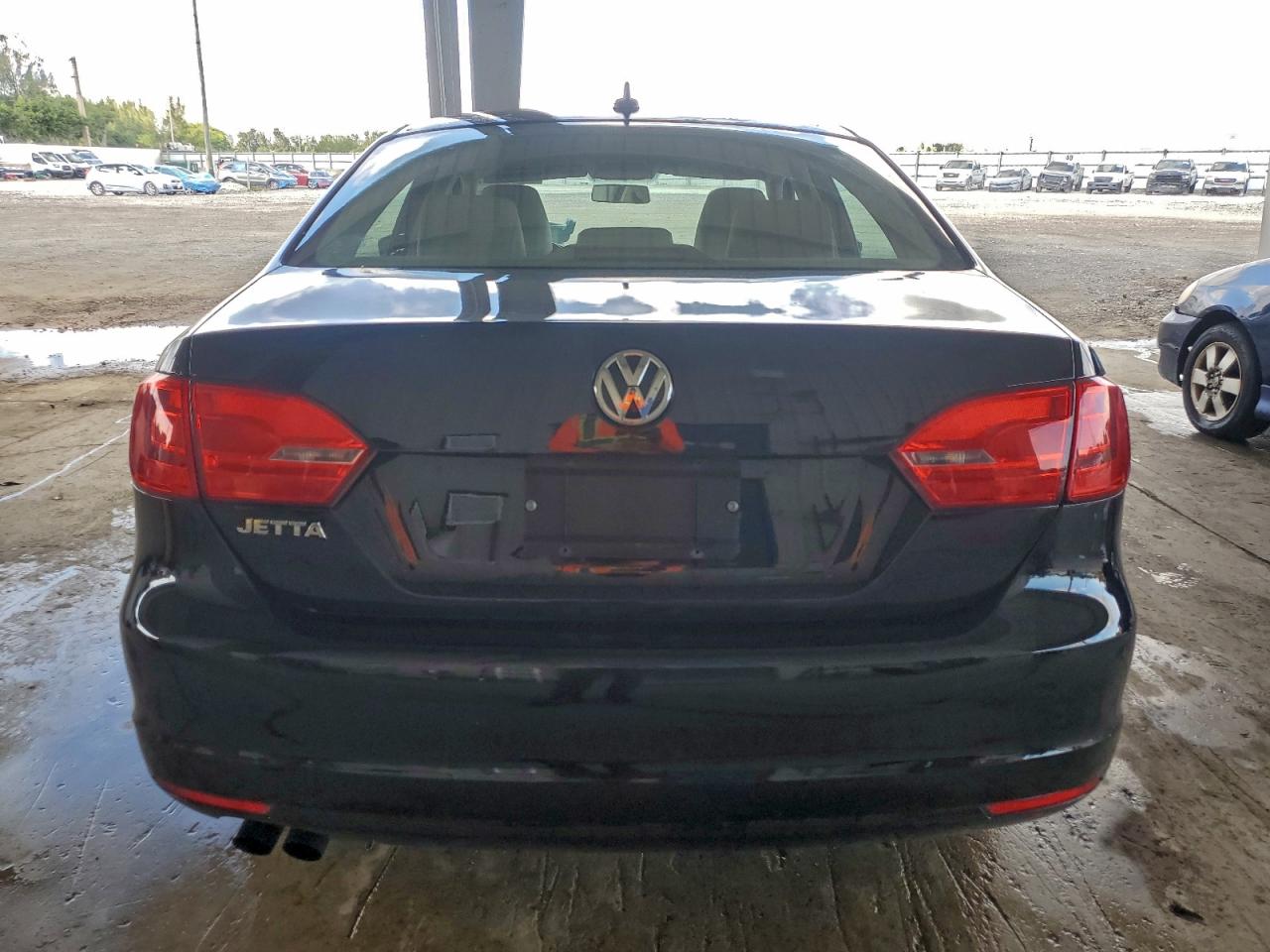 2011 VOLKSWAGEN JETTA SE photo 16