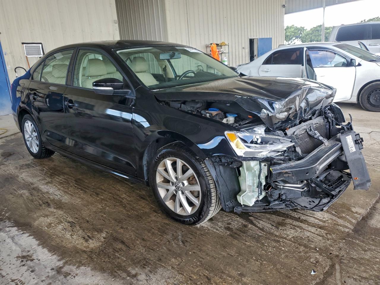 2011 VOLKSWAGEN JETTA SE photo 10
