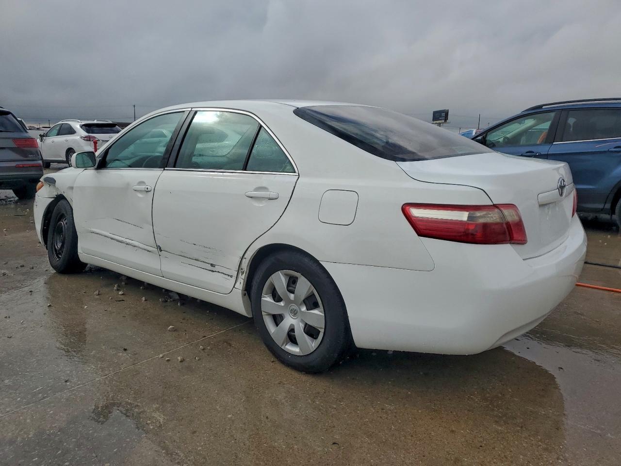 2009 TOYOTA CAMRY BASE photo 4