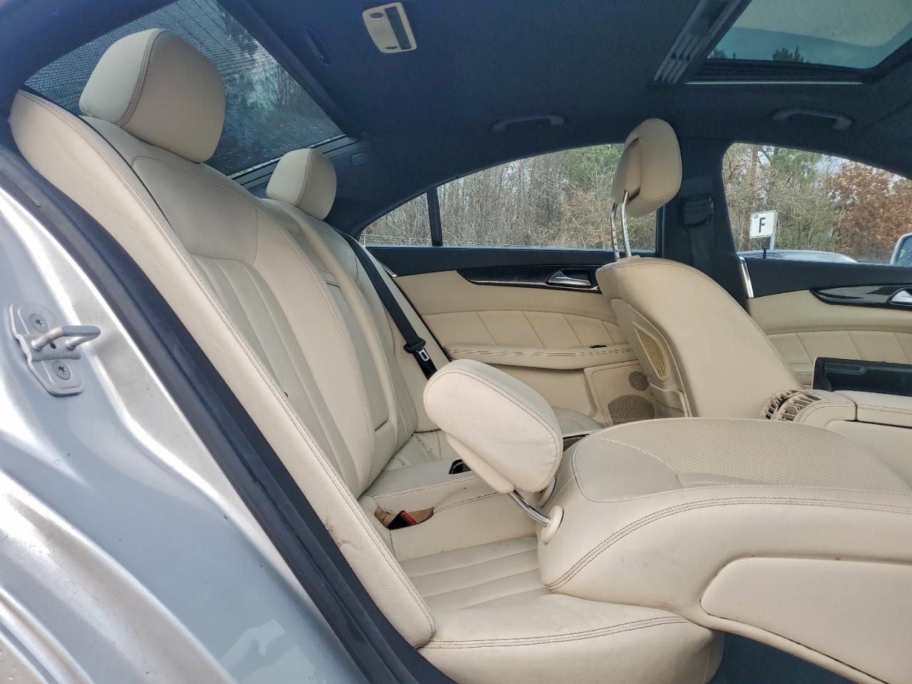 2016 MERCEDES-BENZ CLS 550 photo 19