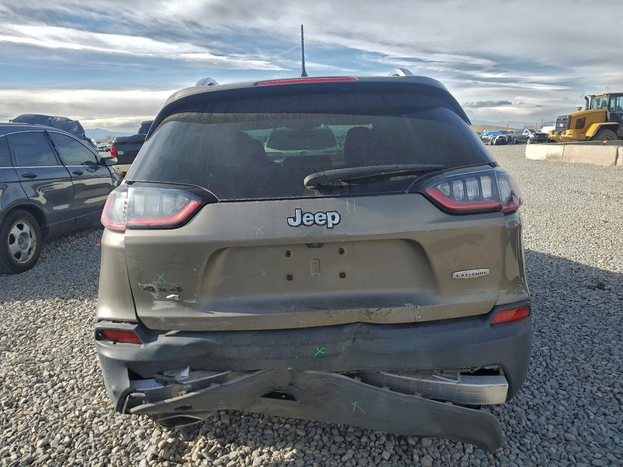 2019 JEEP CHEROKEE LATITUDE photo 6