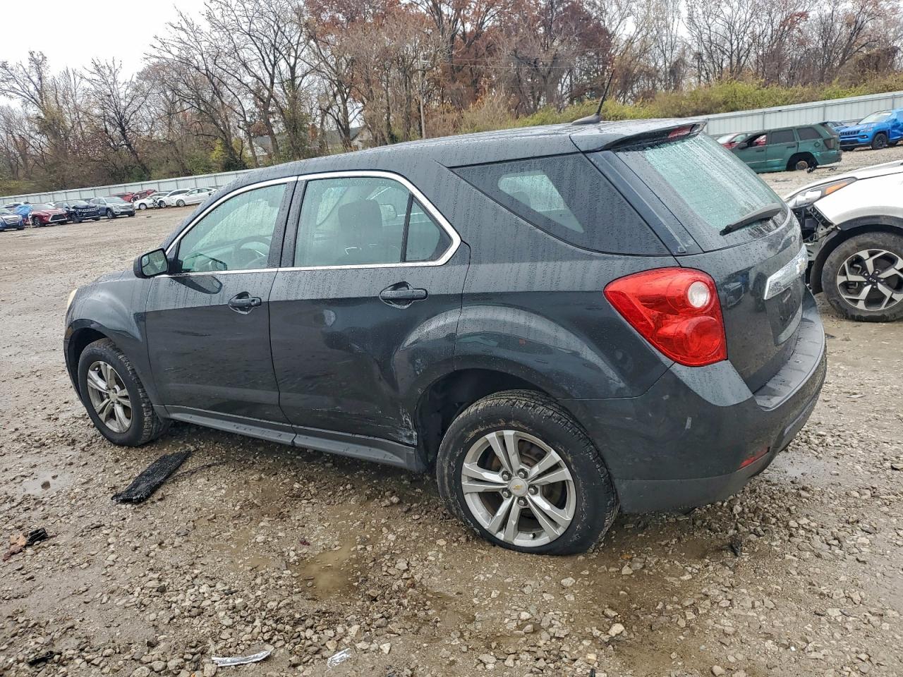 2014 CHEVROLET EQUINOX LS photo 2
