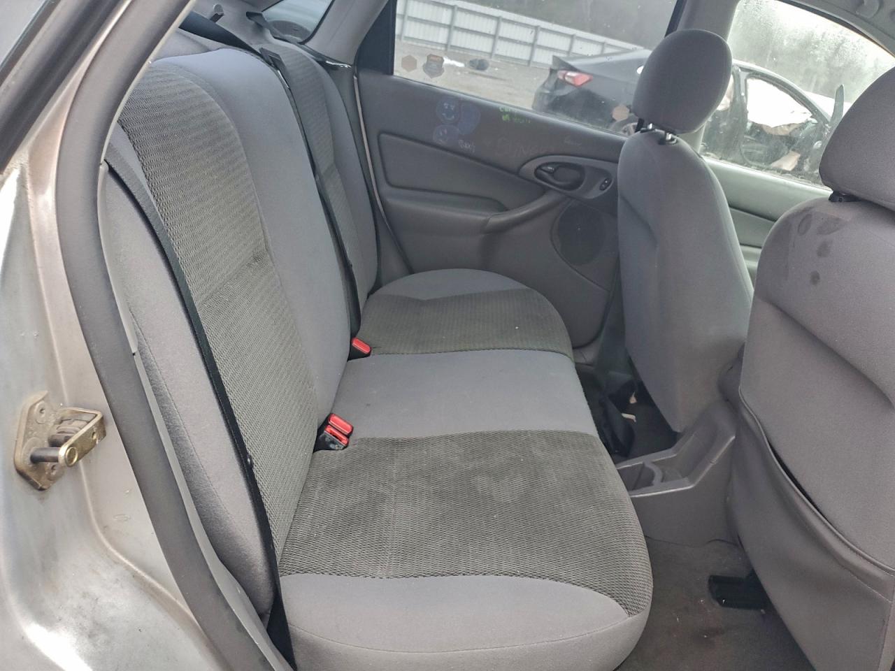 2004 FORD FOCUS SE COMFORT photo 19
