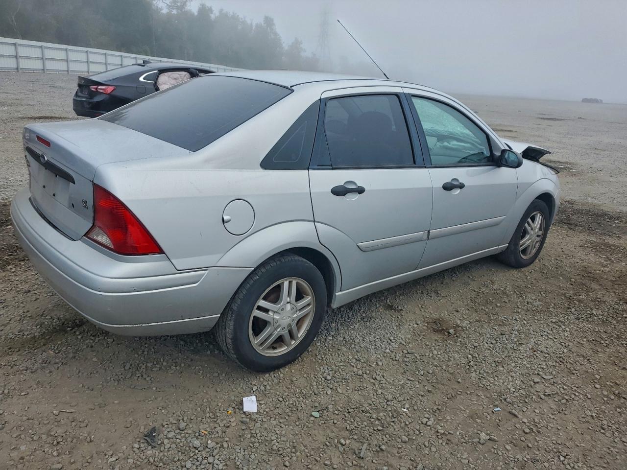 2004 FORD FOCUS SE COMFORT photo 5