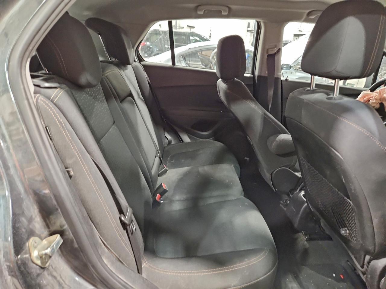 2020 CHEVROLET TRAX LS photo 21