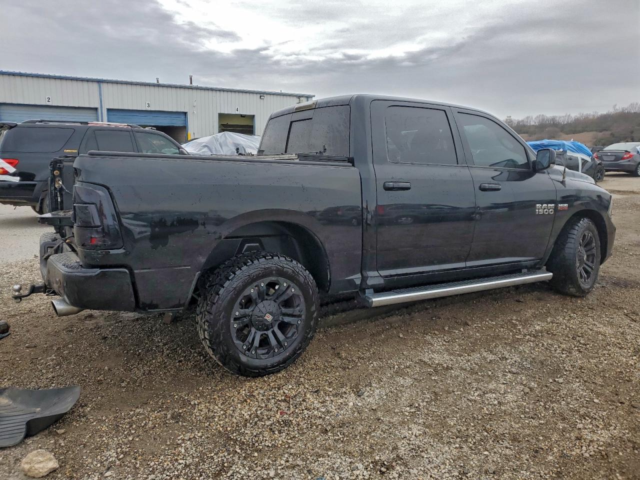 2015 RAM 1500 SPORT photo 7