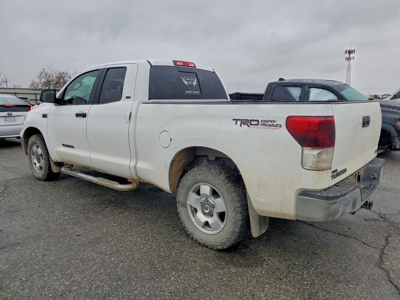 2011 TOYOTA TUNDRA GRADE photo 2
