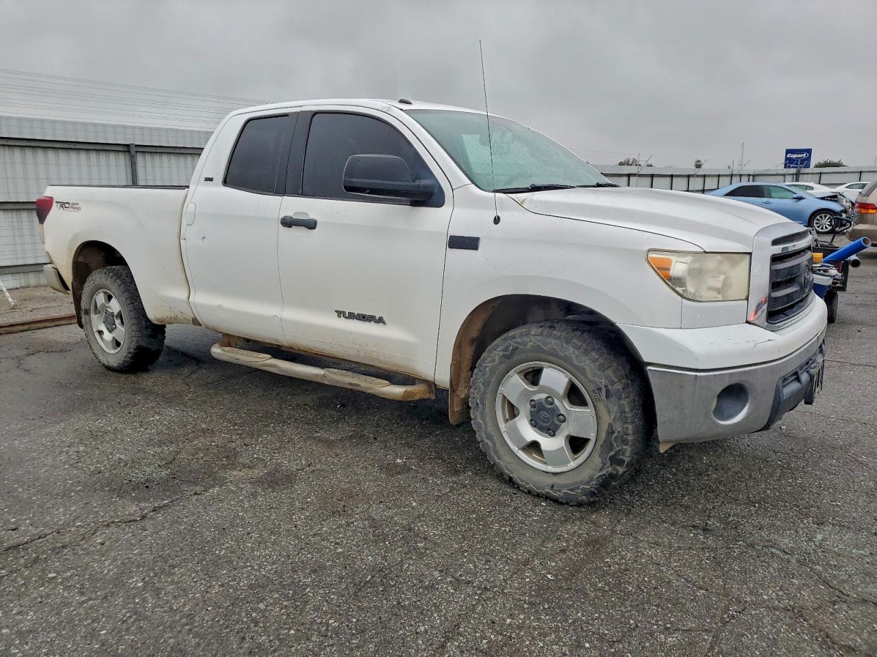 2011 TOYOTA TUNDRA GRADE photo 4