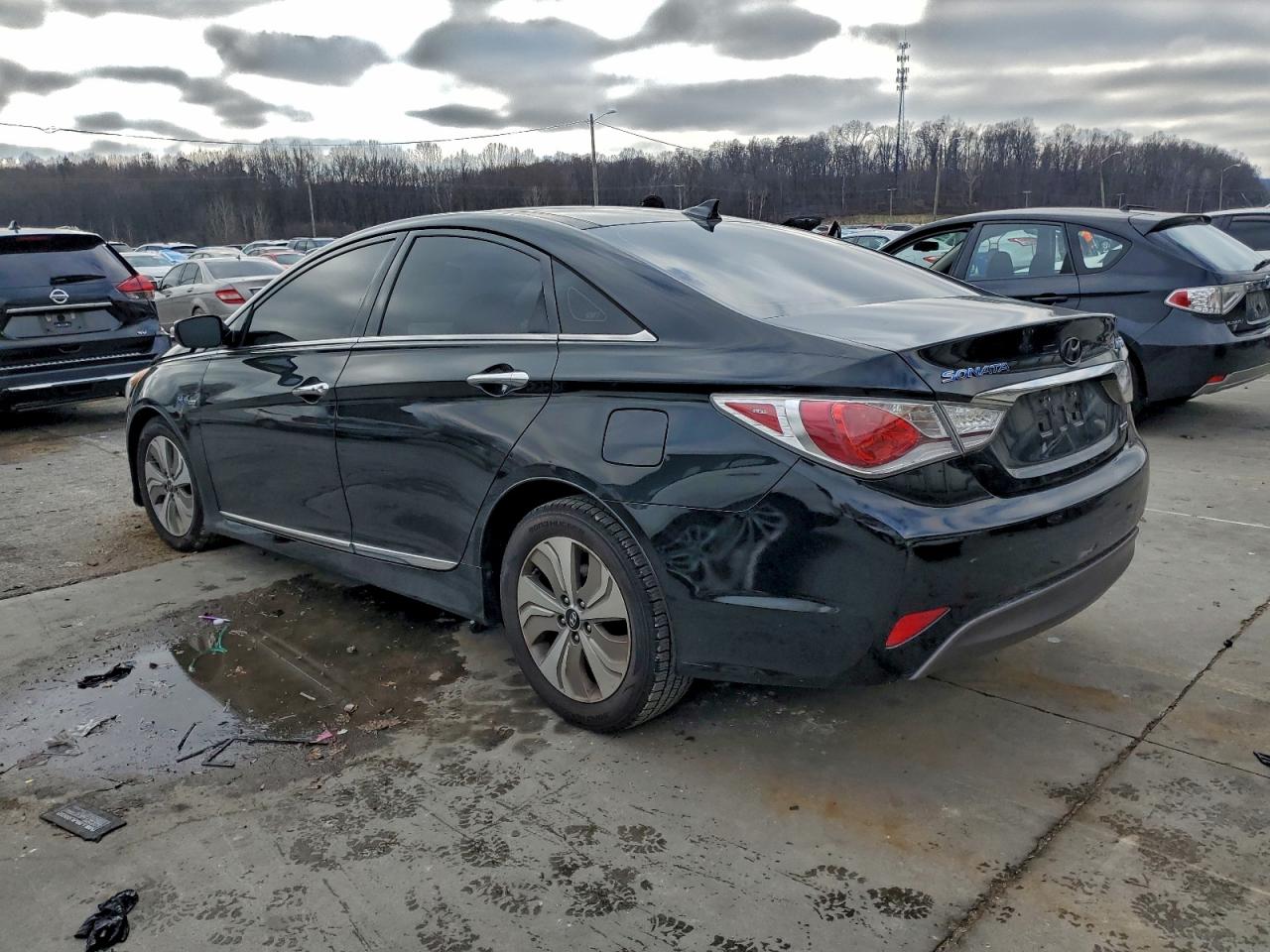 2014 HYUNDAI SONATA HYBRID photo 2