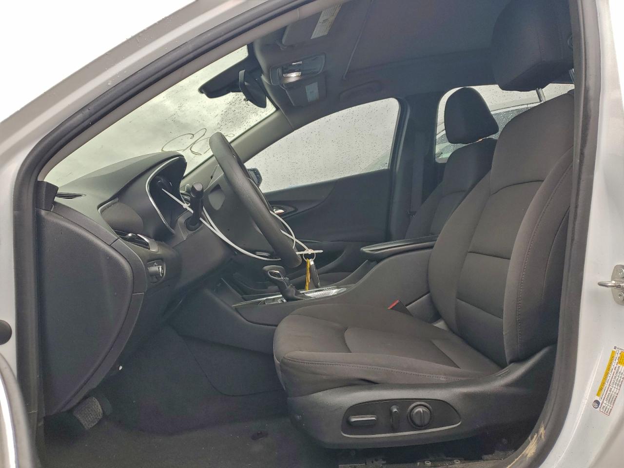 2021 CHEVROLET MALIBU LT photo 13