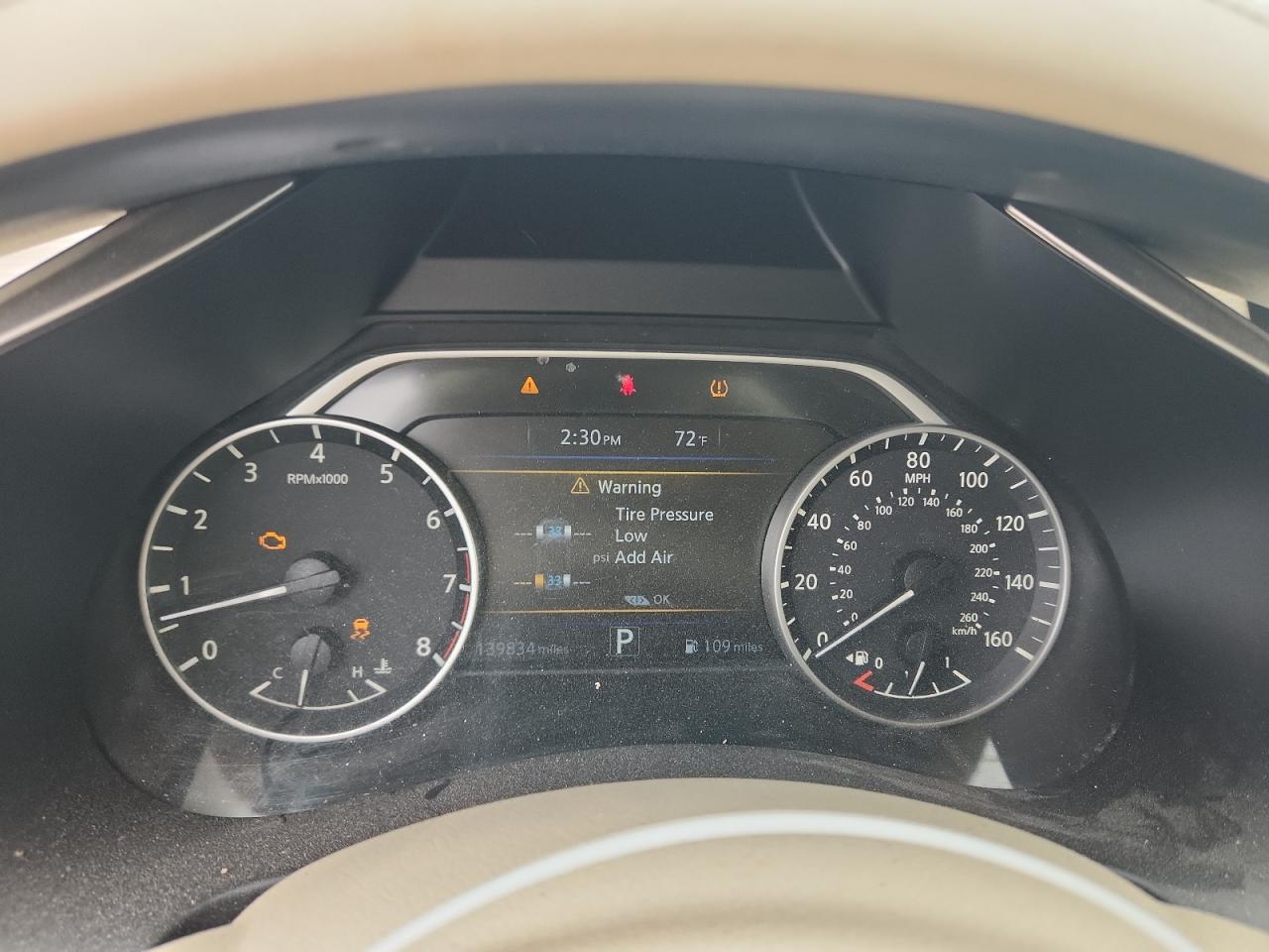 2017 NISSAN MURANO S photo 17