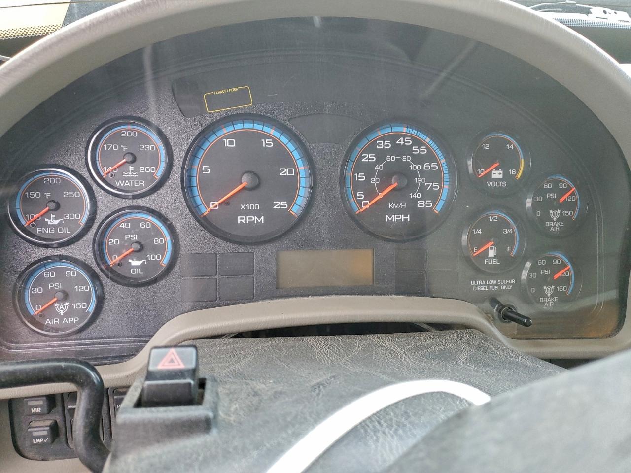 2012 INTERNATIONAL 7600 DUMP TRUCK photo 8