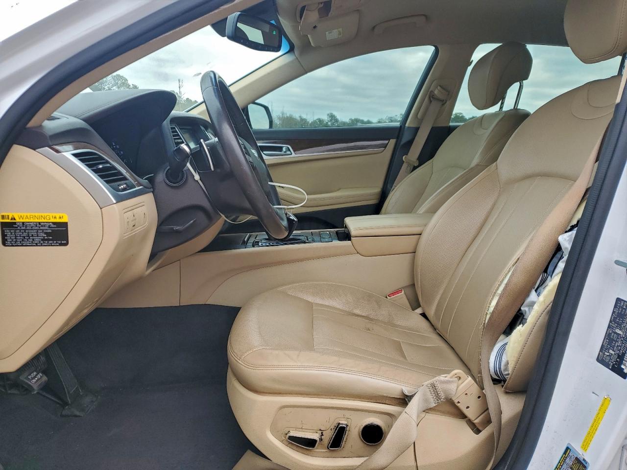 2015 HYUNDAI GENESIS 3.8L photo 7
