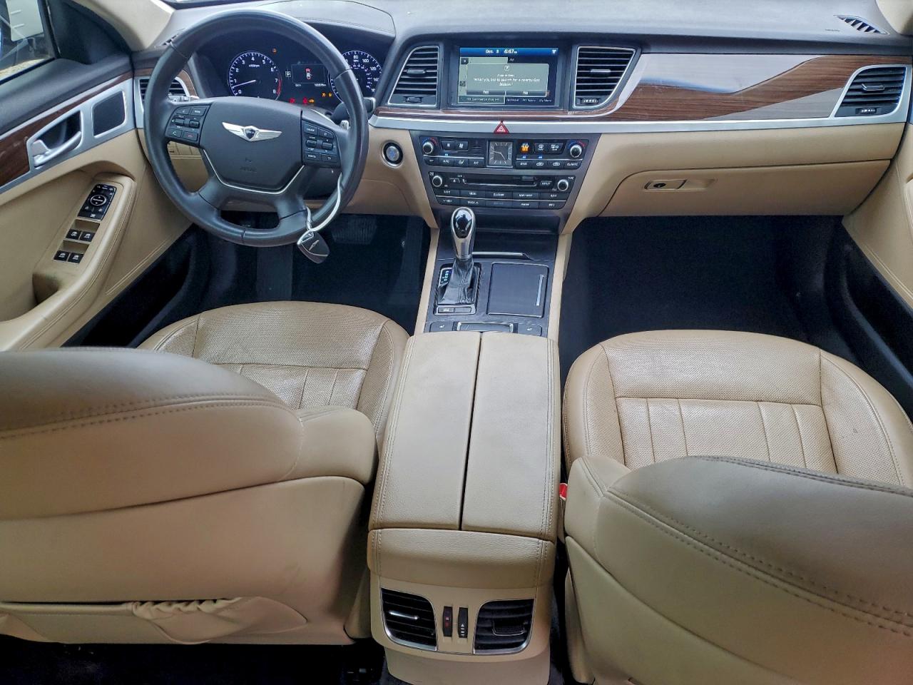 2015 HYUNDAI GENESIS 3.8L photo 8