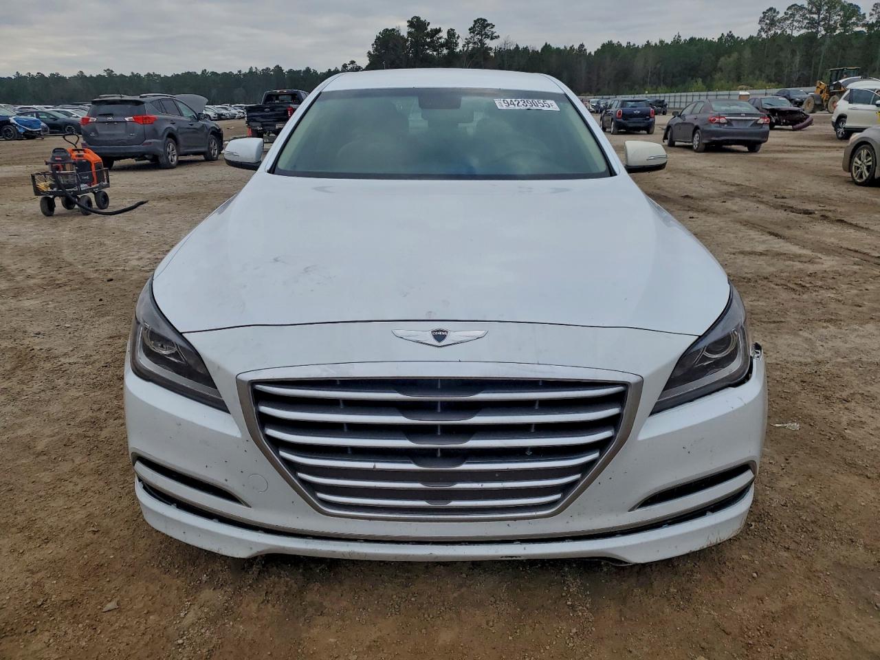 2015 HYUNDAI GENESIS 3.8L photo 5