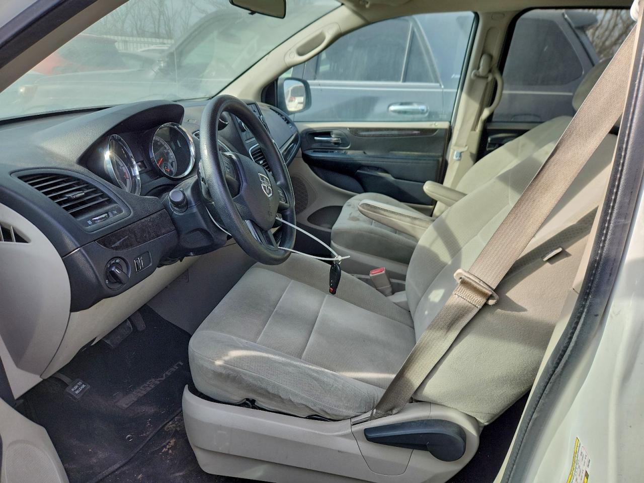 2013 DODGE GRAND CARAVAN SE photo 19