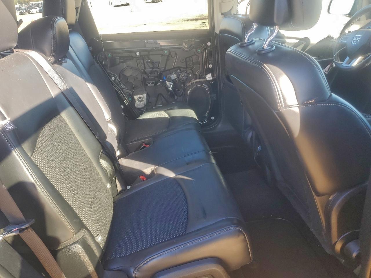 2017 DODGE JOURNEY CROSSROAD photo 31