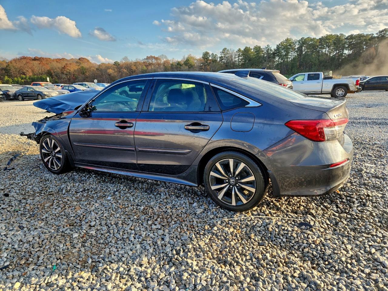 2022 HONDA CIVIC EX photo 2