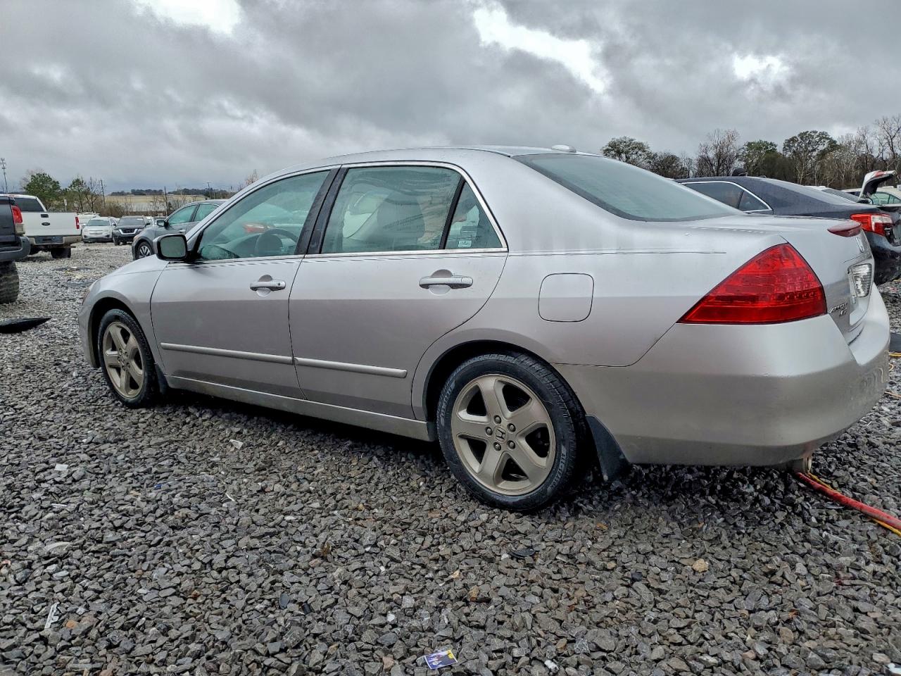 2007 HONDA ACCORD EX photo 2