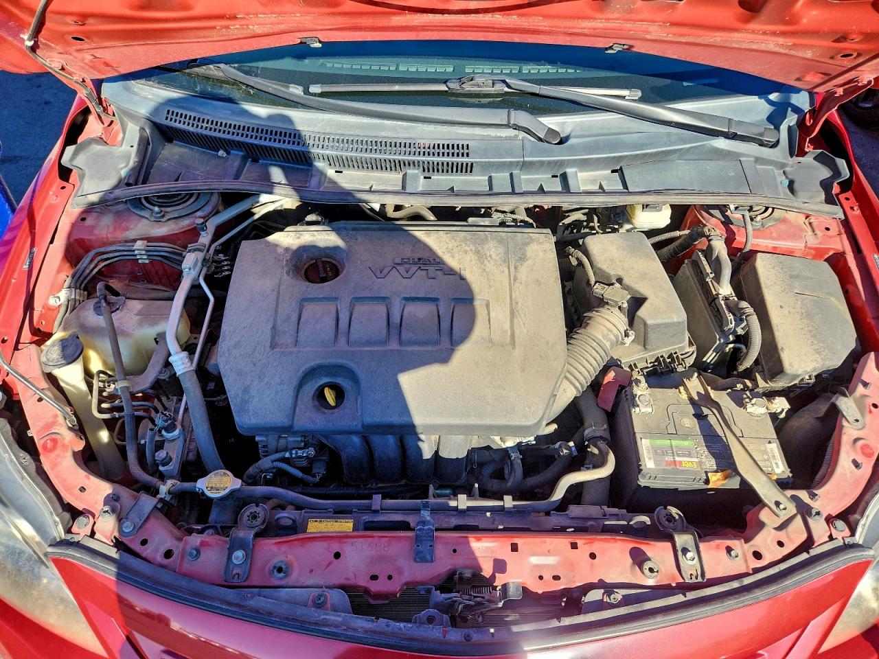 2011 TOYOTA COROLLA photo 11
