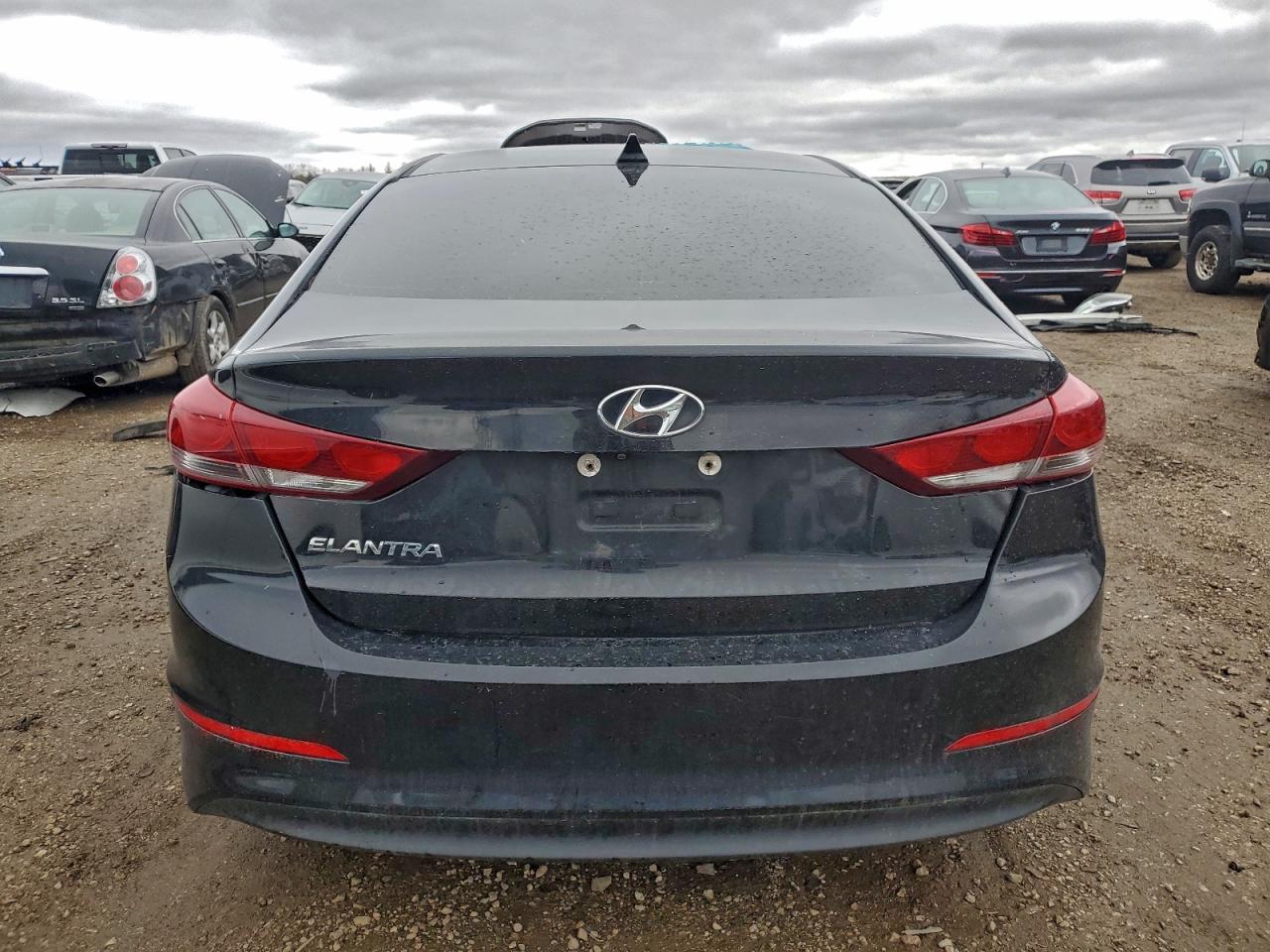 2017 HYUNDAI ELANTRA VALUE EDITION photo 6