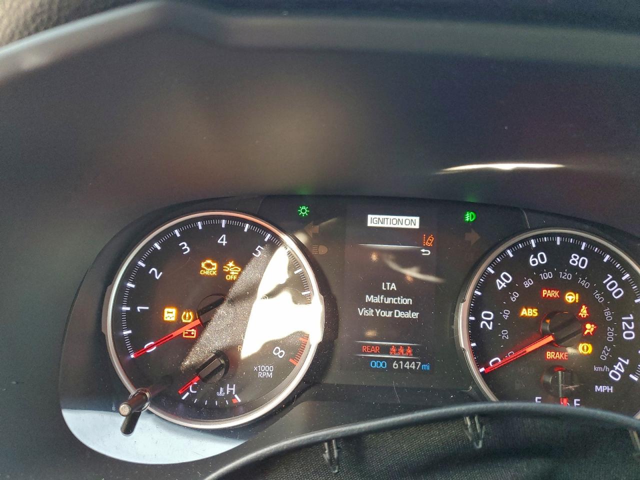 2019 TOYOTA RAV4 XLE PREMIUM photo 9