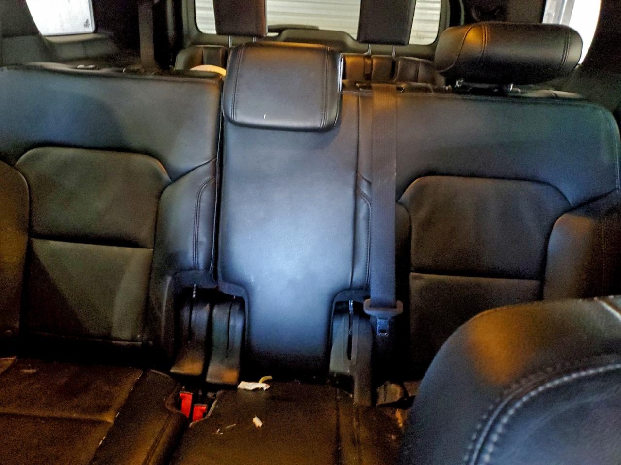 2016 FORD EXPLORER XLT photo 19