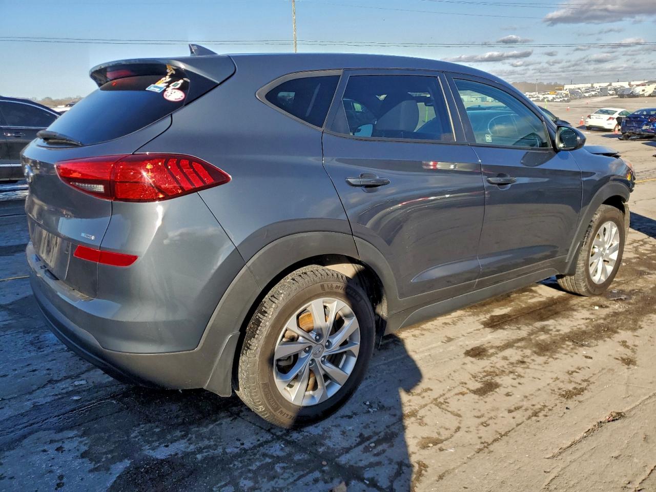 2019 HYUNDAI TUCSON SE photo 5