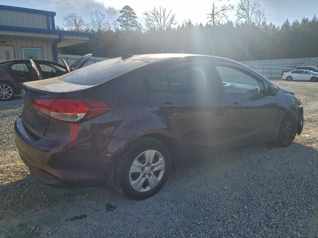 2018 KIA FORTE LX photo 5