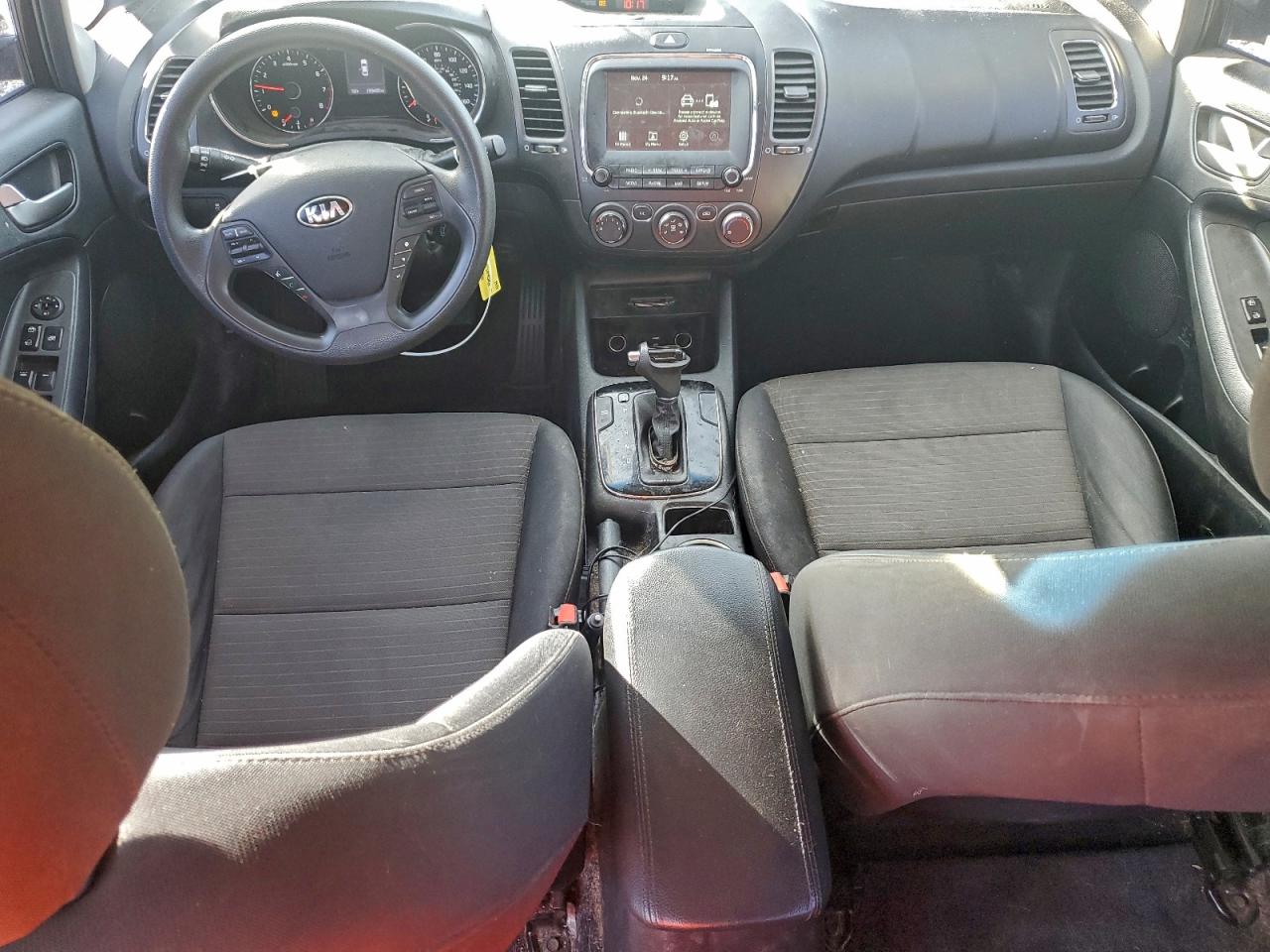2018 KIA FORTE LX photo 15