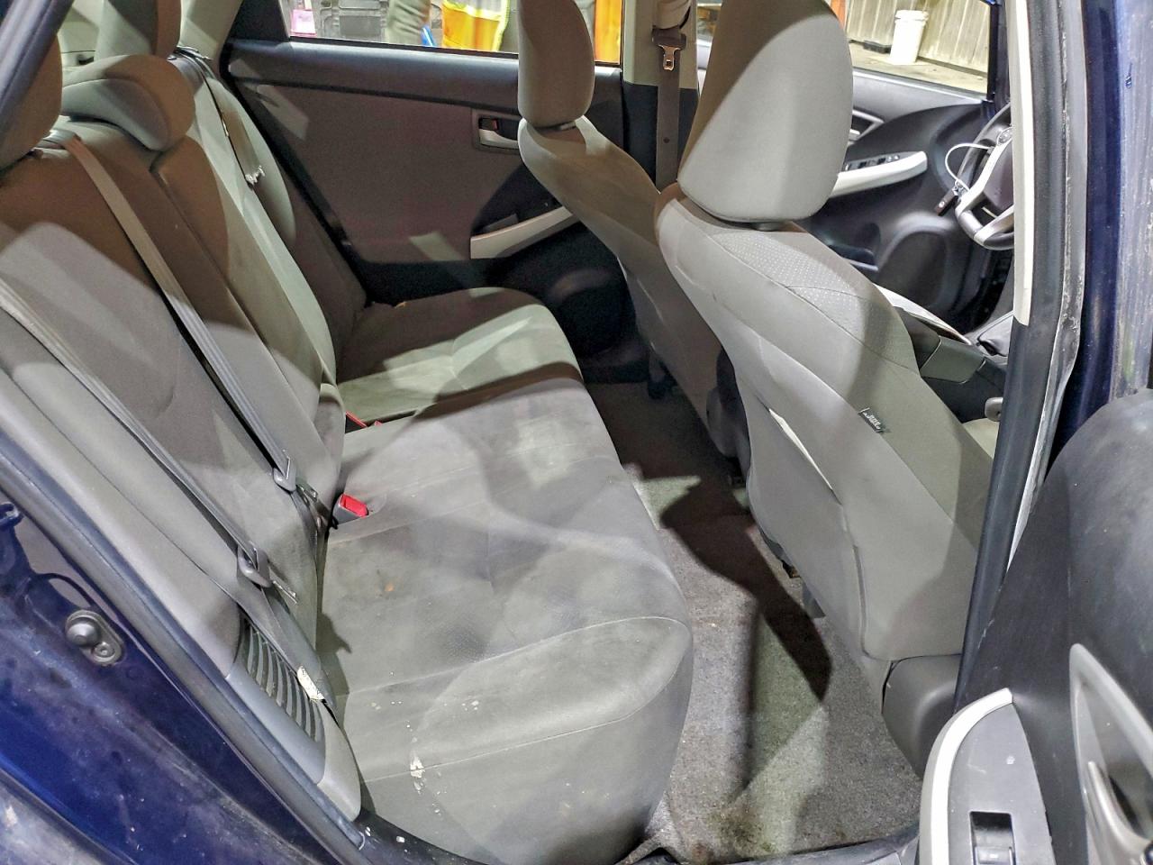 2012 TOYOTA PRIUS TWO photo 21
