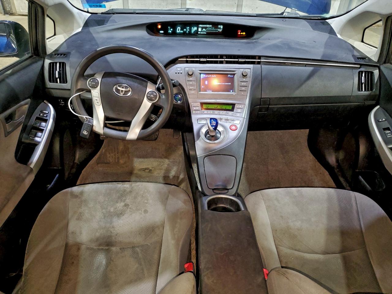 2012 TOYOTA PRIUS TWO photo 15