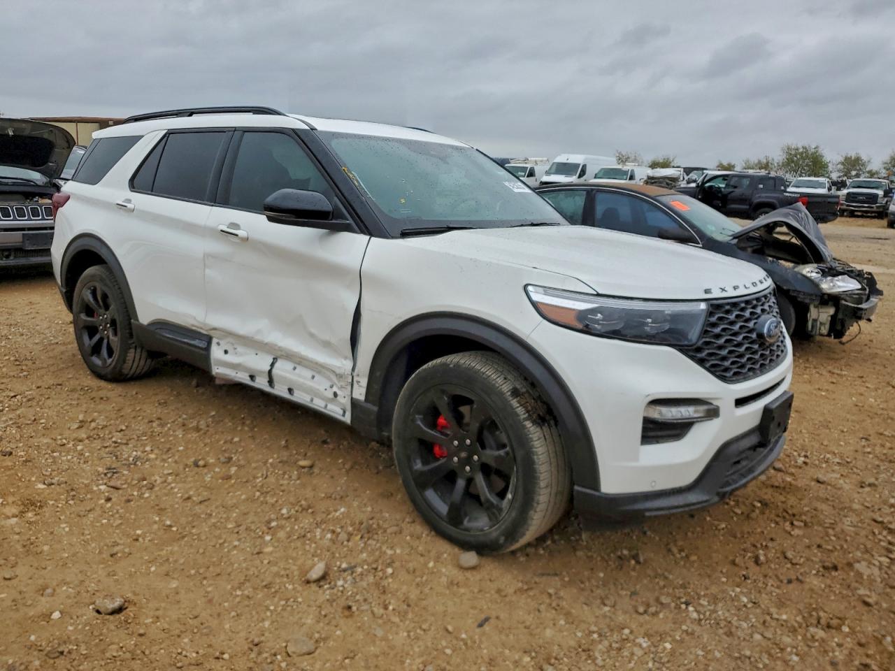 2023 FORD EXPLORER ST photo 7
