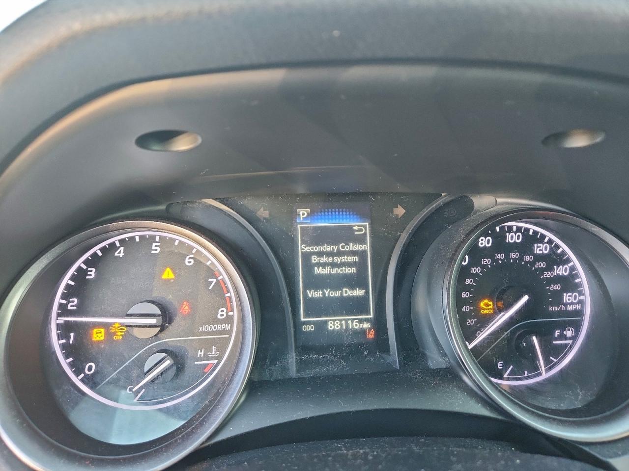 2021 TOYOTA CAMRY SE photo 9