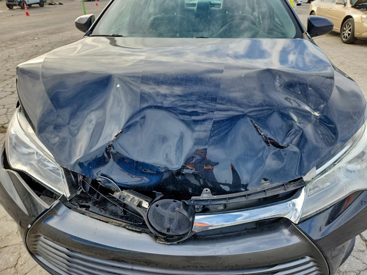 2017 TOYOTA CAMRY LE photo 21