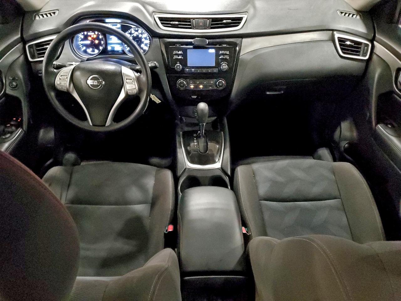 2016 NISSAN ROGUE S photo 8