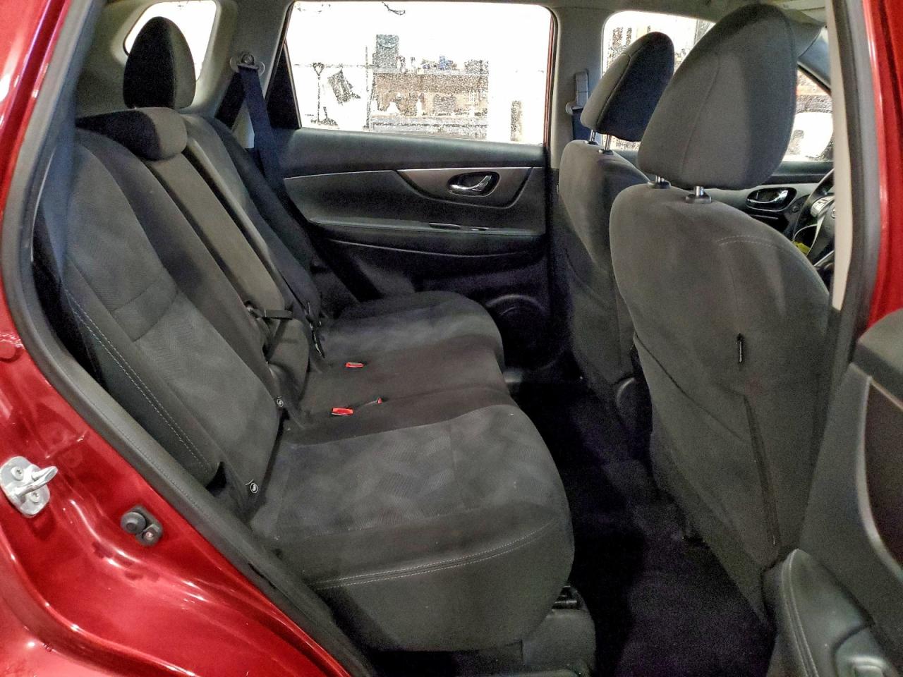 2016 NISSAN ROGUE S photo 11