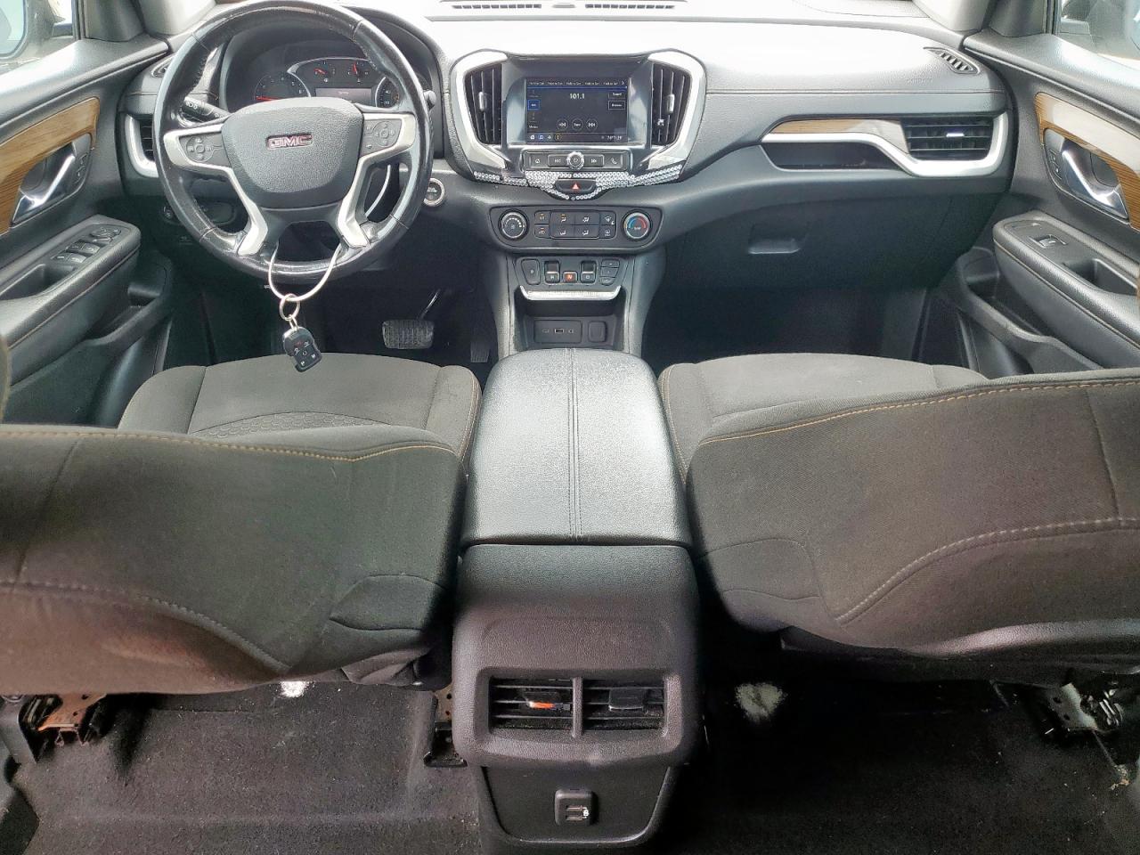 2019 GMC TERRAIN SLE photo 15