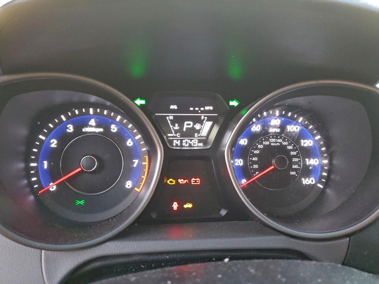 2016 HYUNDAI ELANTRA SE photo 9
