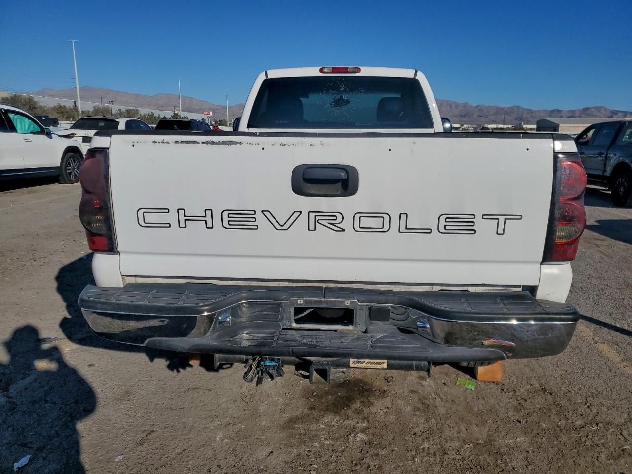 2006 CHEVROLET SILVERADO C1500 photo 6
