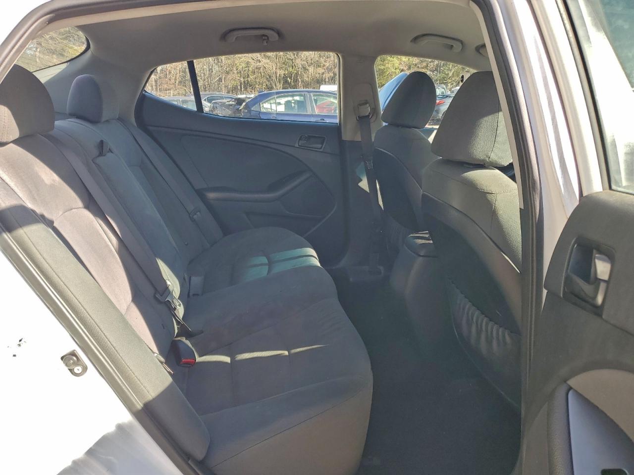 2015 KIA OPTIMA LX photo 10