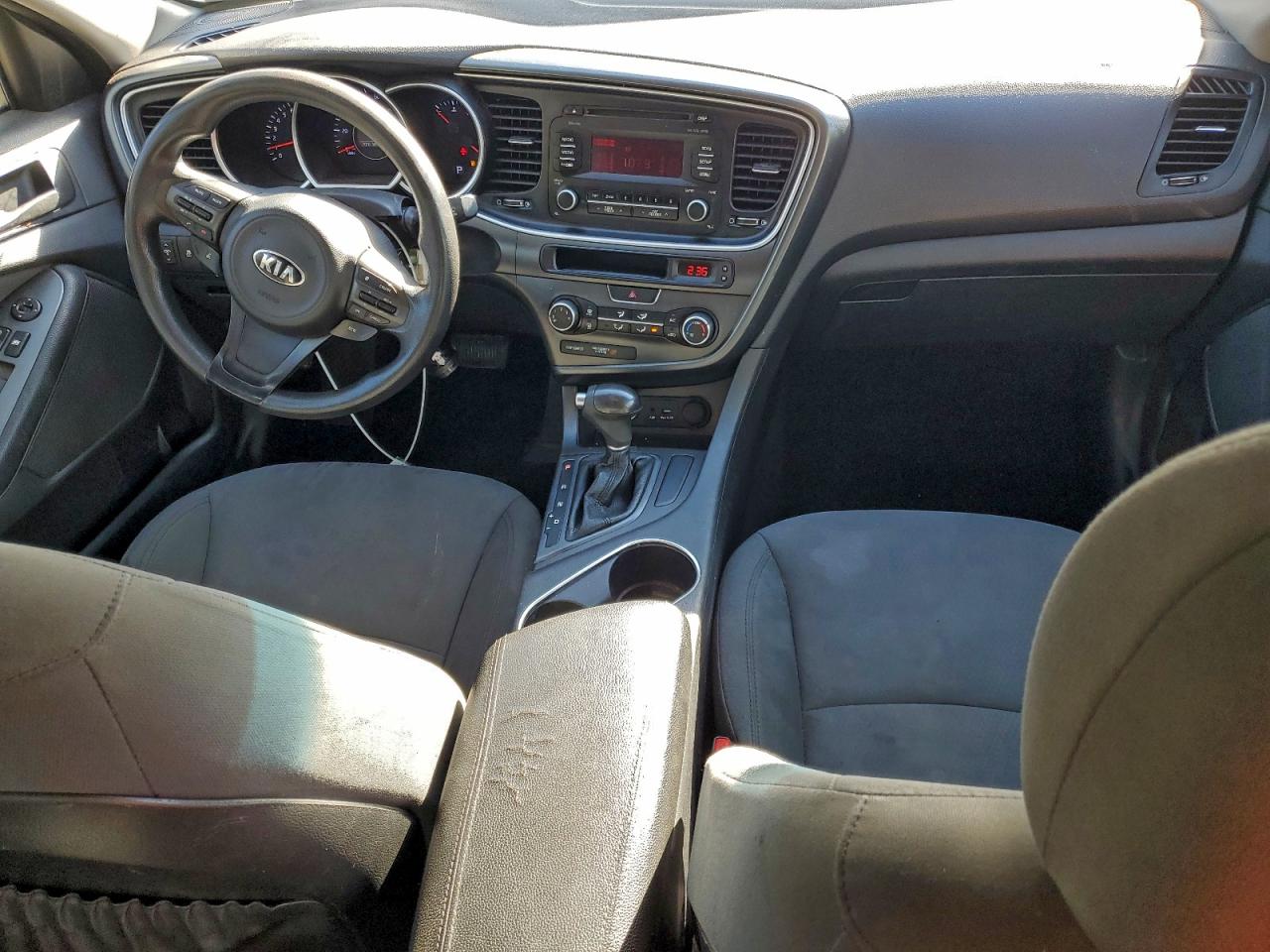 2015 KIA OPTIMA LX photo 8